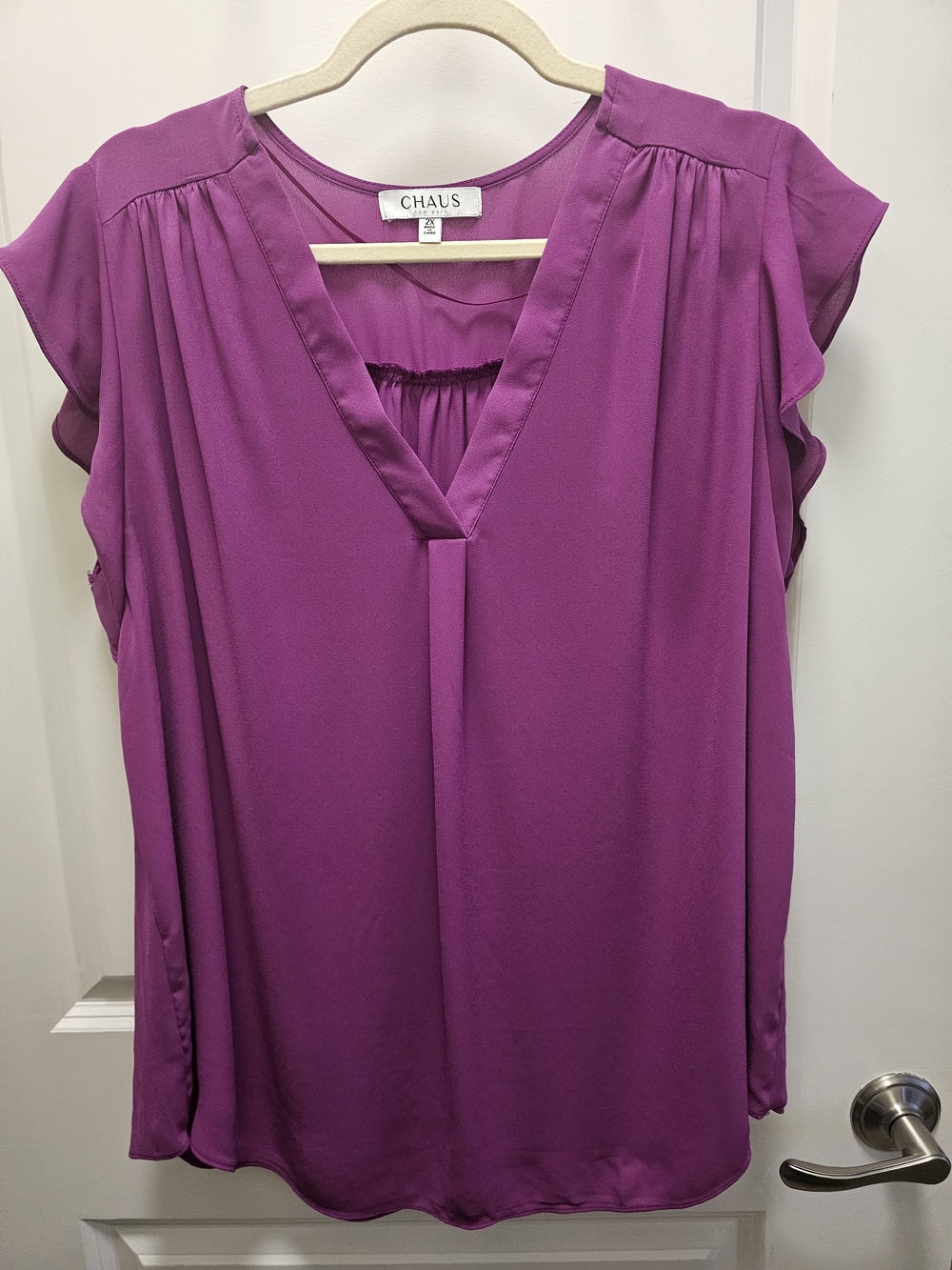 Chaus Magenta V-Neck Flutter Sleeve Blouse